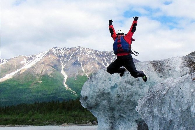 4 Hr Kennicott Glacial Lake & River Raft - From still water to Kennicott River rapids