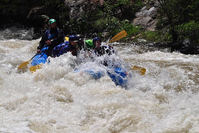 Advanced Whitewater Rafting in Clear Creek Canyon near Denver - Group size and the value of matching ability