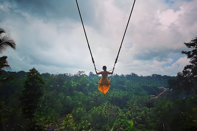 Amazing Ayung White Water Rafting and Bali Swing Packages - Buffet lunch after the river