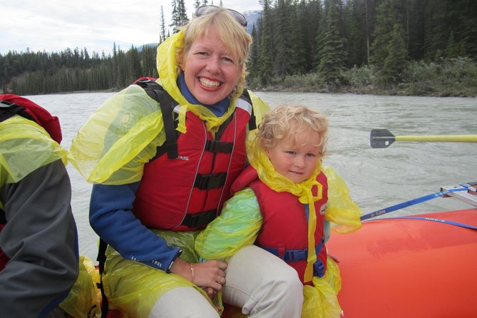 Athabasca River Easy Scenic Raft Trip - Floating the Athabasca River