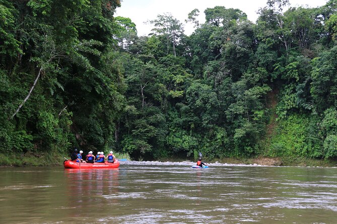 Awesome Fun Rafting Class 3 Balsa River 5-Hour Tour in La Fortuna - The riverside fruit stop