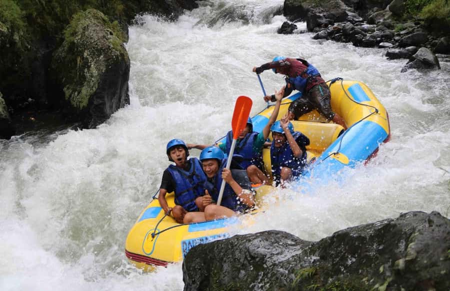 Bali: ATV Quad Bike and Ayung River Rafting with Lunch - The driver and pickup details matter