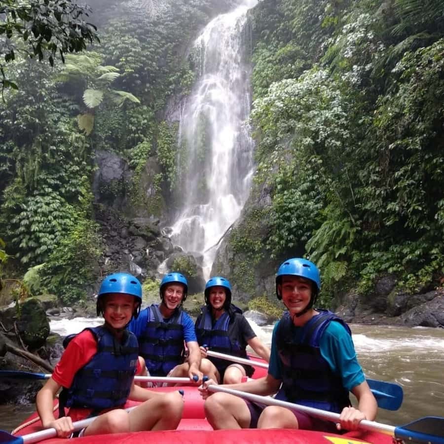 Bali: Ayung River Rafting with Gourmet Lunch - Why the Ayung River makes a good half-day outing