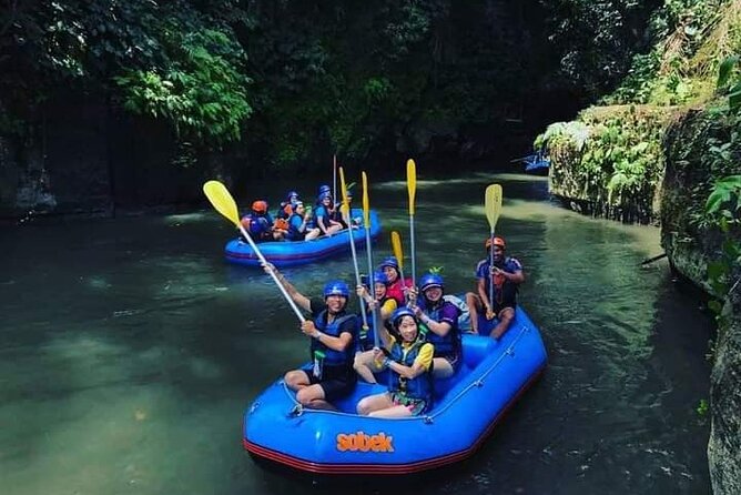 Bali Jungle White Water Rafting Adventure - The long walk to the river