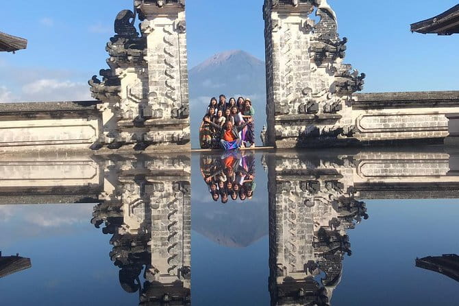 Bali Rafting : Bali Family Rafting in Ubud and Ubud Private Tour - Sacred Monkey Forest: 30 minutes among macaques
