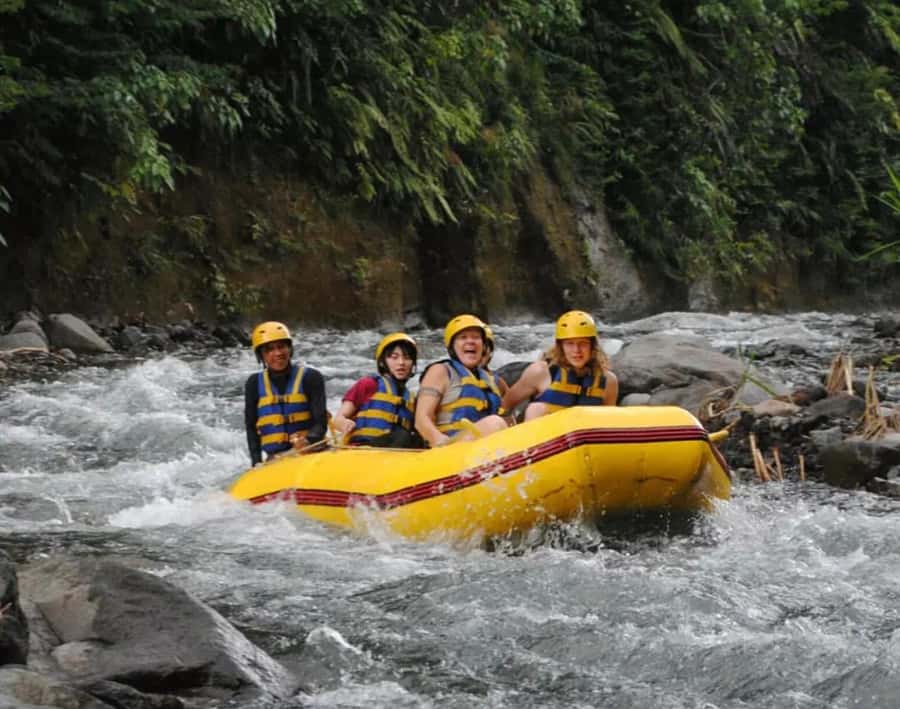 Bali: Telaga Waja River Rafting Small-Group Tour with Lunch - Lunch, showers, and the useful comforts afterward
