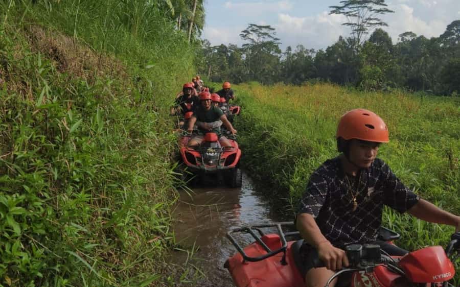 Bali: Telaga Waja White Water Rafting And ATV Quad Adventure - Lunch after the rapids