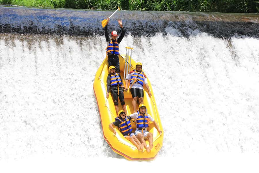 Bali: Telaga Waja White Water River Guided Rafting & Lunch - Getting to the GAR starting point in Rendang
