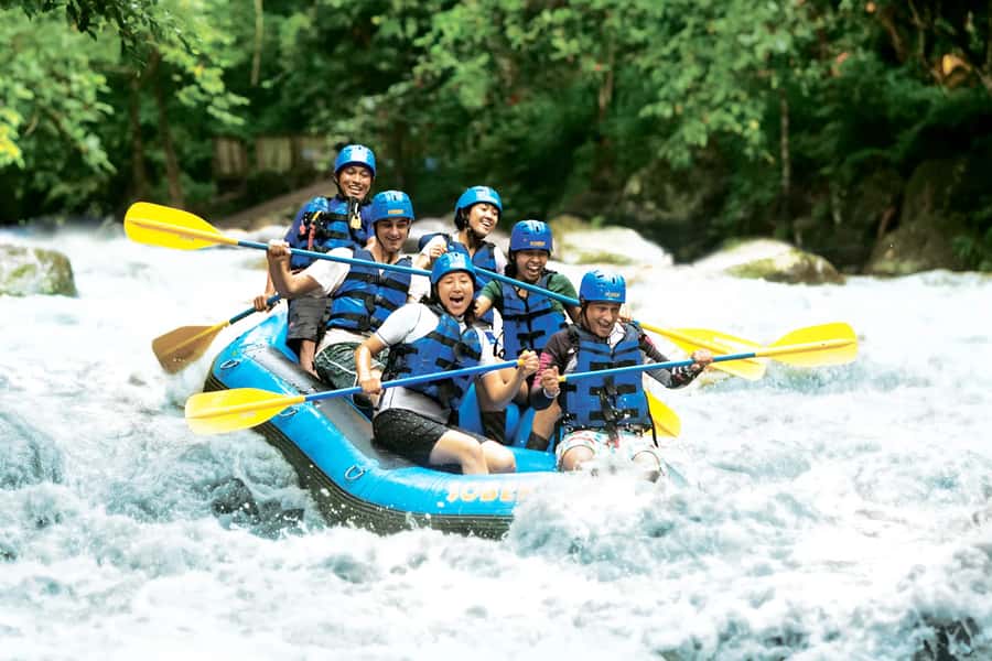Bali-Ubud fun ATV Quad Bike Adventure & River Rafting - Lunch, lockers, showers, and the useful extras