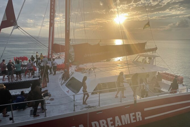 Bamboo Rafting, Catamaran Party Cruise and Ricks Cafe - Who should book this experience?