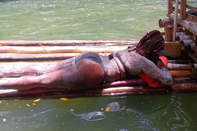 Bamboo Rafting & Limestone Foot Massage on the River - Arriving at the Great River
