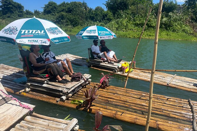 Bamboo rafting on the great river -Transportation only - The limestone foot massage