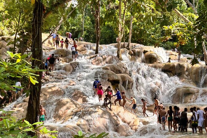 Bamboo Rafting with lime stone - Practical details before you book
