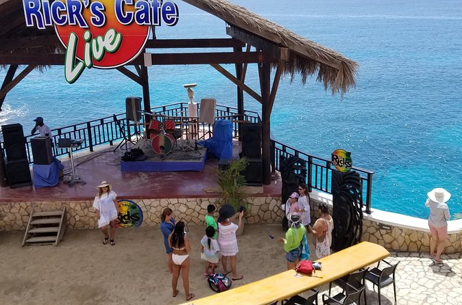 Bamboo River Rafting with Negril Ricks Cafe Visit - Who should book this Jamaica combination tour?