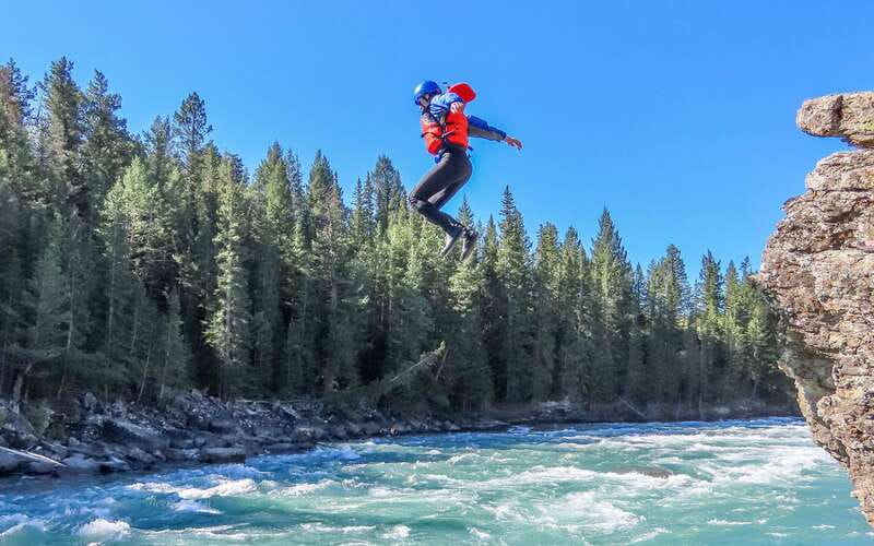 Banff: Horseshoe Canyon Whitewater Rafting Tour - Key points at a glance