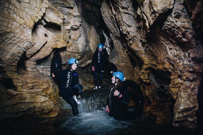 Black Labyrinth: Black Water Rafting - Private Tour from Auckland - A hot lunch after cold water