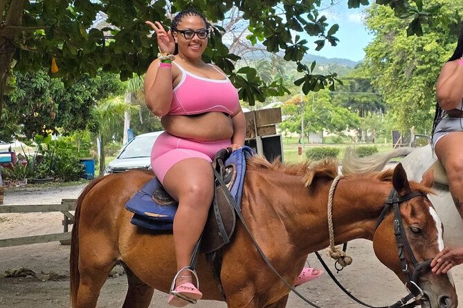 Blue Hole, Horseride with Swim and Bamboo Rafting Ocho Rios - What the guides add to the day