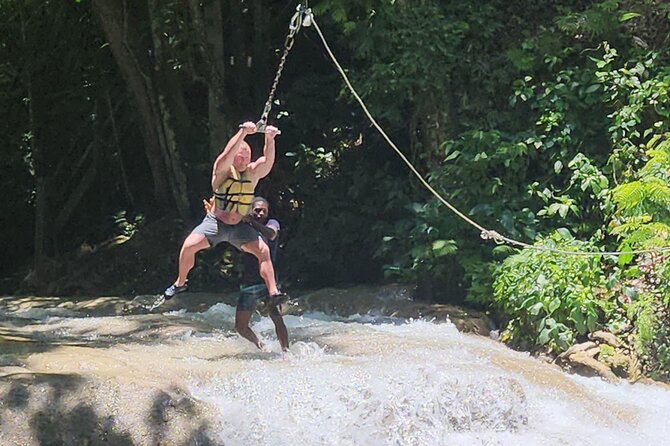 Bluehole and Bamboo Rafting from Montego Bay - Ocho Rios and the local fruit market