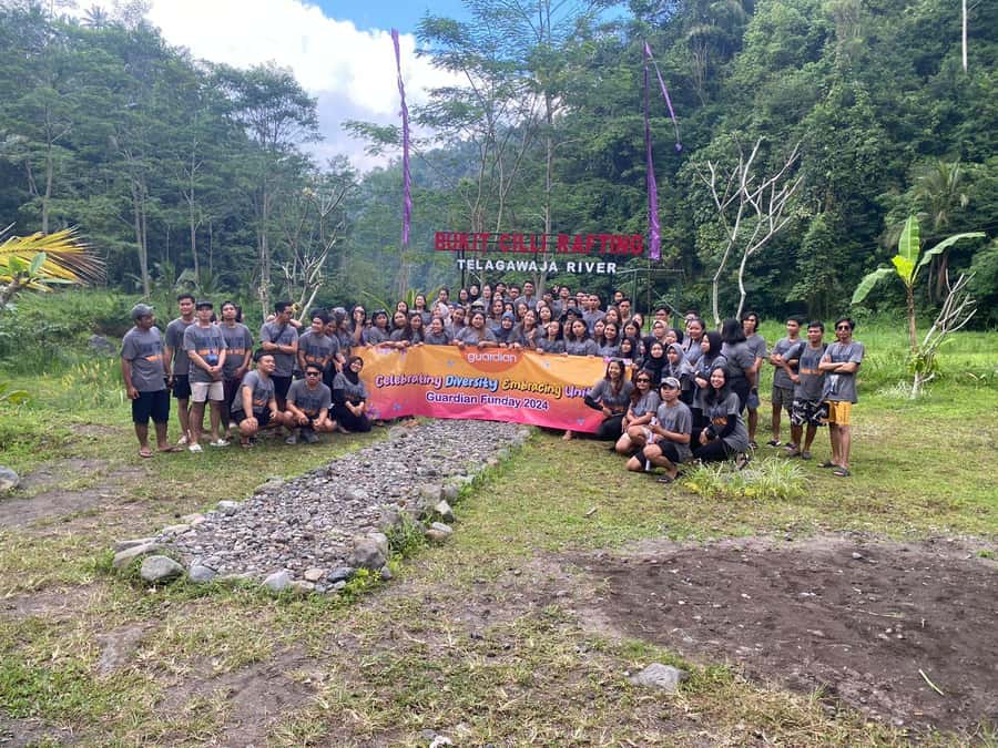 Bukit Cilli Rafting: Longest track rafting without stairs up - The first stretch through East Bali’s forest
