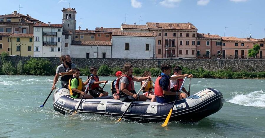 Bussolengo: Valdadige Beginner’s Rafting Activity - What to bring and what to leave behind