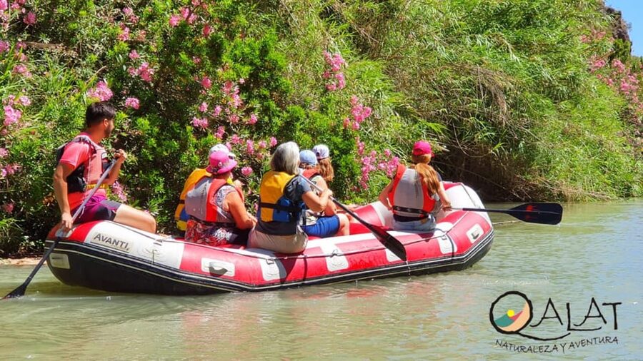 Calasparra: Almadenes Canyon Rafting Tour & Visit 3 Caves - Rafting through the Almadenes Canyon