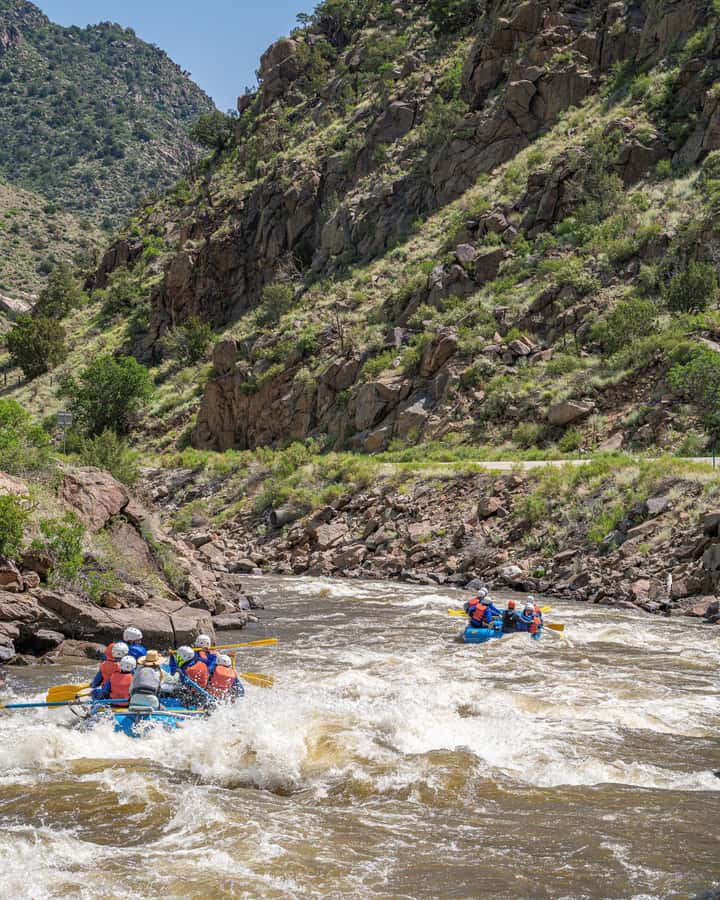 Cañon City: Family Friendly Colorado Rafting Tour - The short ride to the Arkansas River