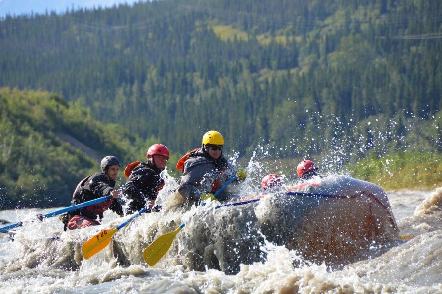 Canyon Run: Denali National Park Class IV Whitewater Rafting - Shuttle or self-drive?
