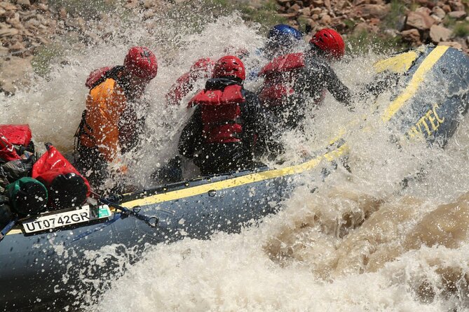 Cataract Canyon Rafting Adventure from Moab - Green River calm points, swimming, and lunch