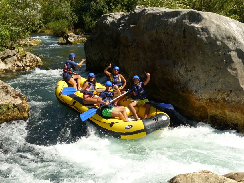 Cetina River: Rafting and Cliff Jumping Tour - A gentle river with plenty to do