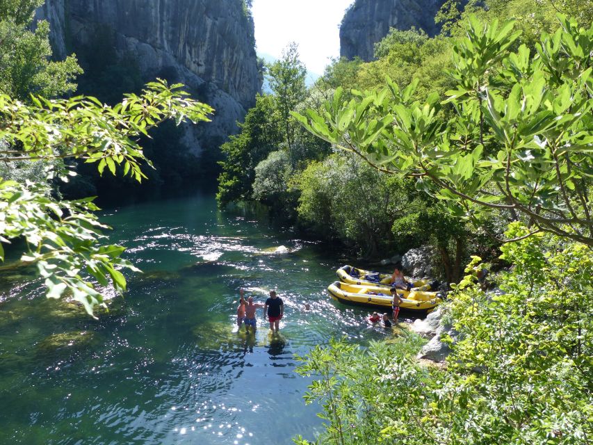 Cetina River: Rafting and Cliff Jumping Tour - Rafting the first sections of the route