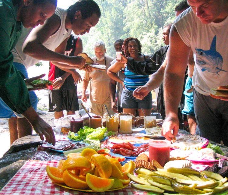 Chattooga: Chattooga River Rafting with Lunch - Walking to Long Creek Falls