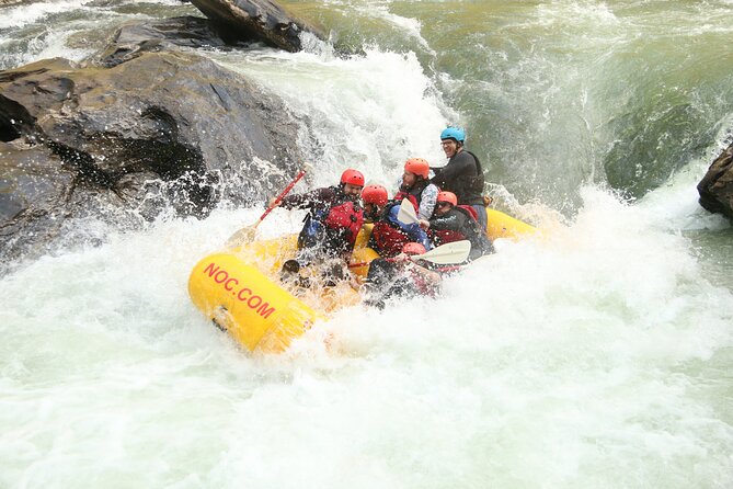 Chattooga River Rafting Wild Section 4 - Getting Ready for Technical Rapids