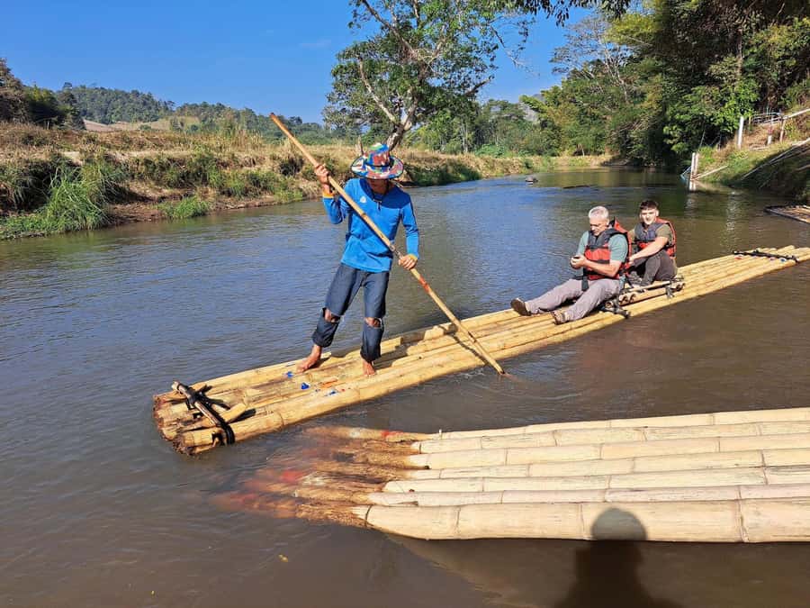 Chiang Mai: Bamboo Rafting and Wat Phra That Doi Kham - Who should choose this Chiang Mai outing?
