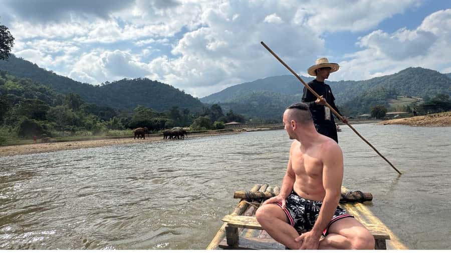 Chiangmai : A Bamboo Raft Safari , Sticky waterfalls, - The guide can shape the whole day