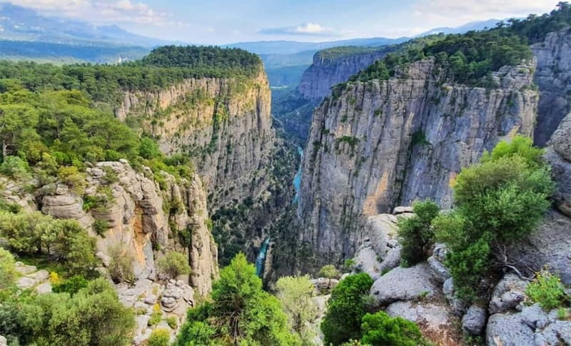 City of Side: Tazı Canyon & Rafting with Optional Quad+Buggy - Lunch with Turkish flavors before the river