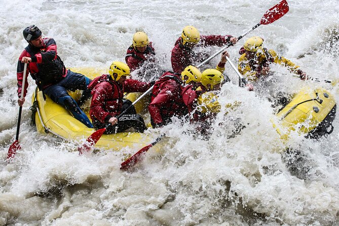 Classic Rafting - Getting ready for the Dora Baltea