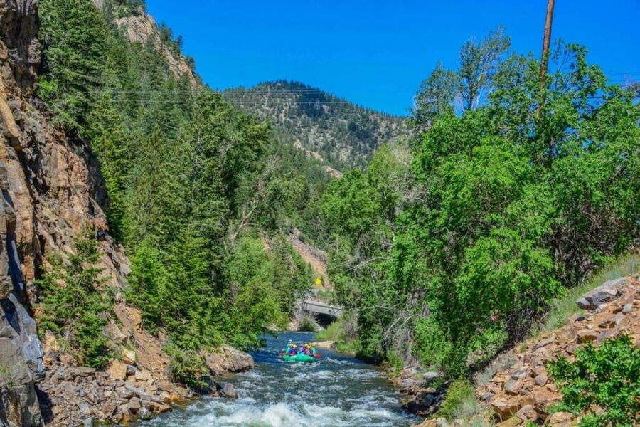 Clear Creek, Colorado: Beginner Whitewater Rafting - Learning to paddle before the rapids arrive
