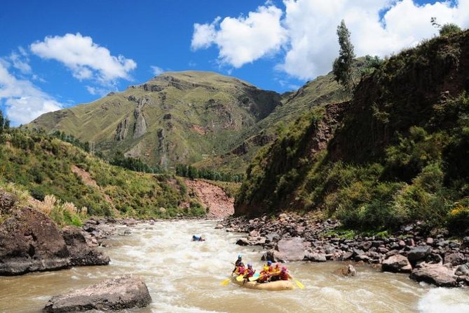 Cusco Rafting and Zipline Adventure - Leaving Cusco for Oropesa and the river