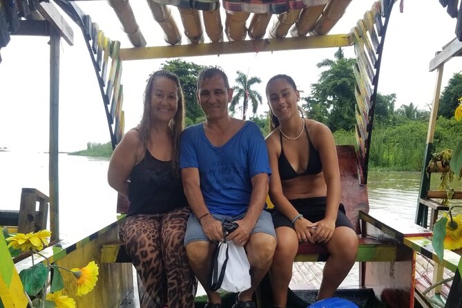Customized Bamboo Rafting Limestone Massage with Coconut Water - Limestone massage and coconut water
