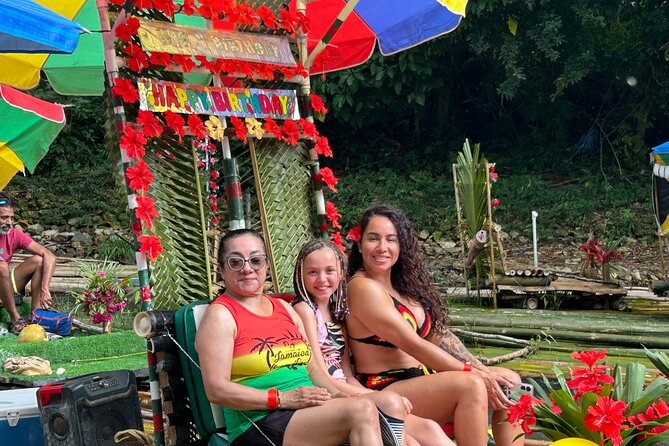 Customized Happy Hour Bamboo Rafting+Limestone Massage + Shopping - Arriving at the Lethe River