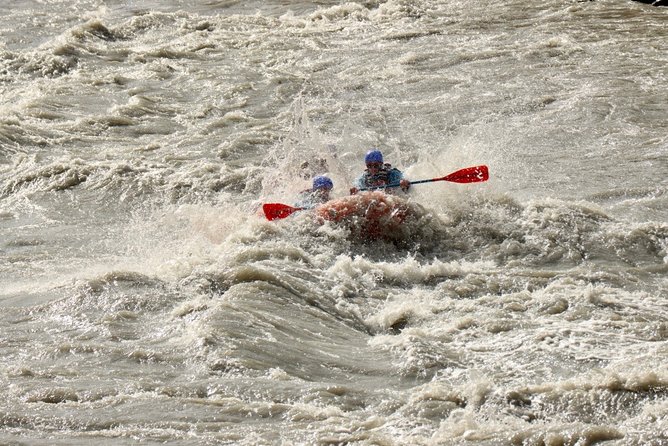 Denali Rafting Canyon Wave - How the whitewater feels for first-timers