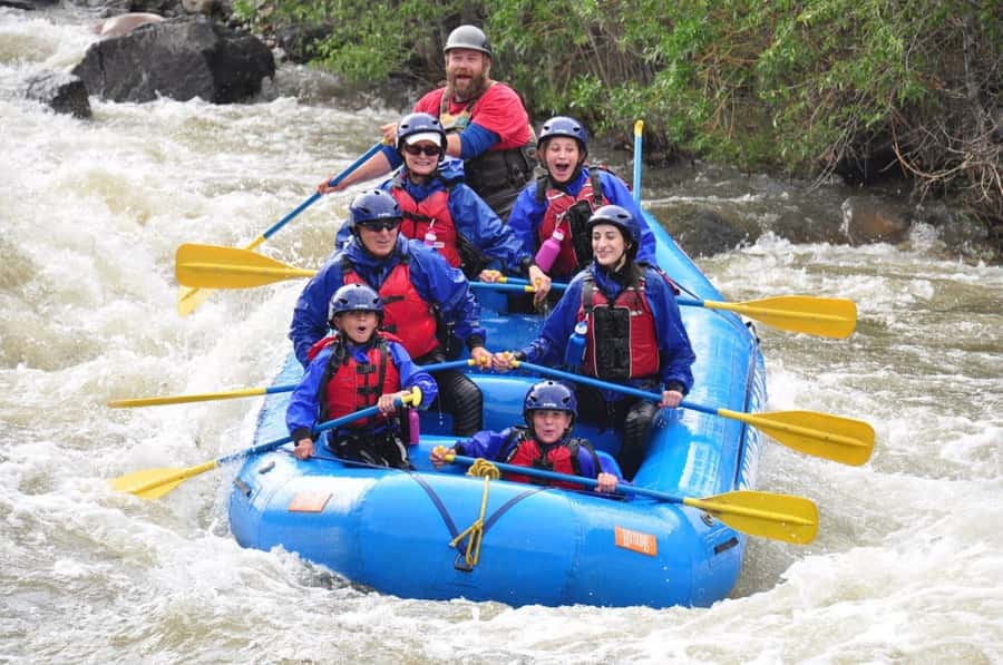 Denver: Middle Clear Creek Beginners Whitewater Rafting - The 10-minute ride to the river