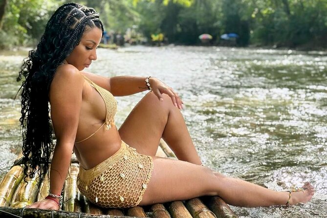 Dunn's River Falls + Bamboo Rafting With Limestone Foot Massage - Climbing Dunn’s River Falls in 90 minutes