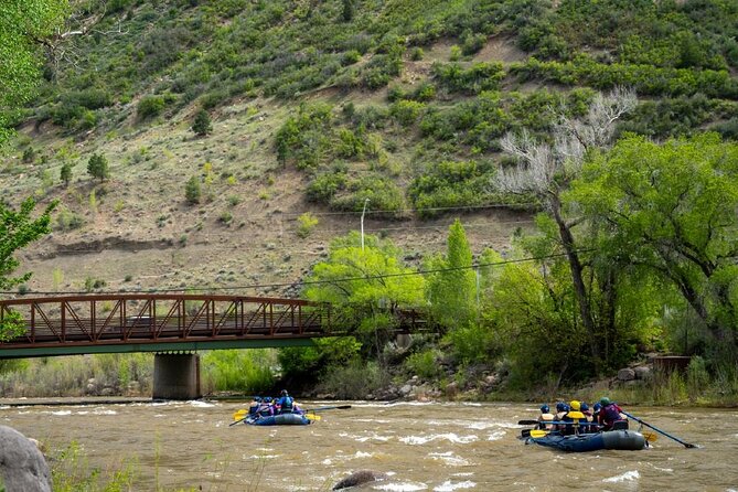 Durango ~ 2.5 "Splash "N" Dash" Family Rafting Lower Animas River - Guides who shape the experience
