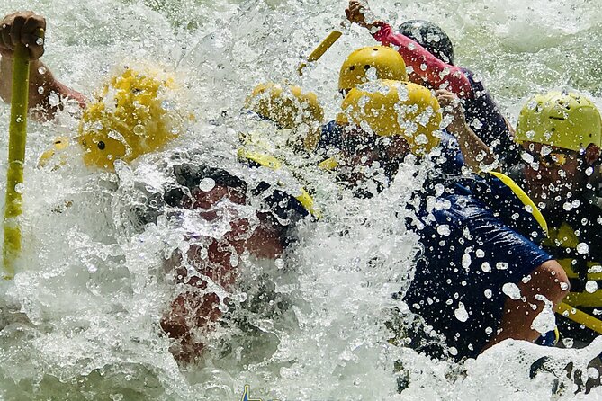 Extreme Class V Whitewater Rafting on the Gauley River WV (Fall Only) - The Gauley starts at full speed