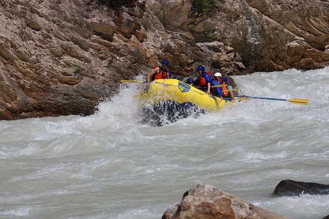 Extreme Whitewater Rafting on Kicking Horse River - Meeting at Kootenay River Runners basecamp