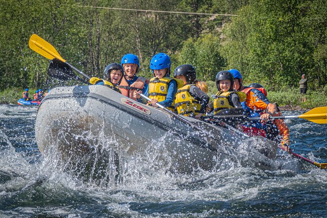 Family-Friendly Whitewater Rafting Experience - level 1 - The views and the pace between rapids