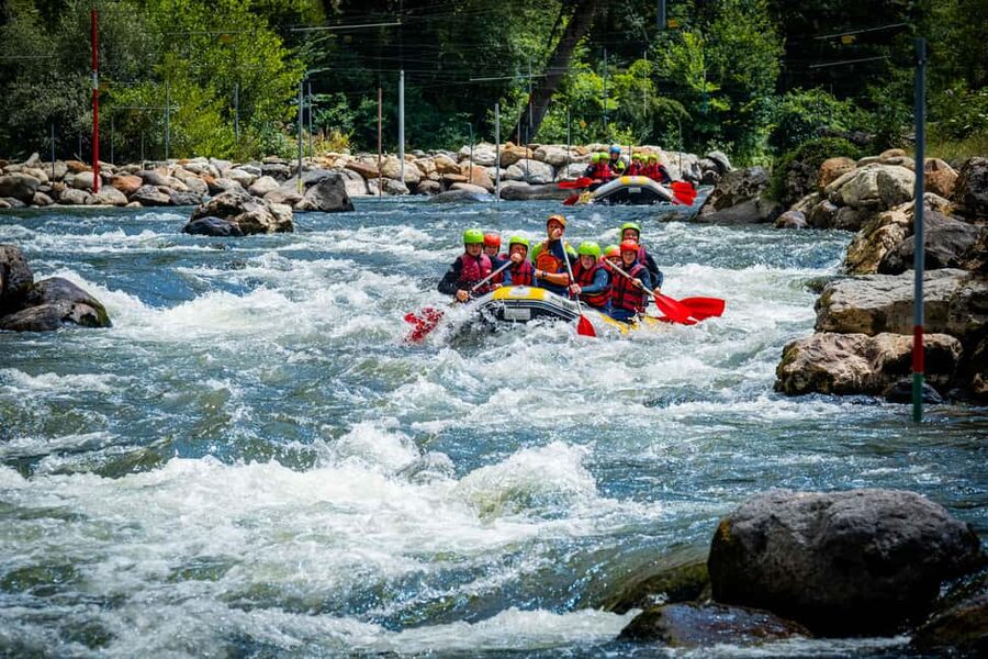 Foix: Family-Friendly Rafting Adventure on the Ariège River - Learning to paddle as a family