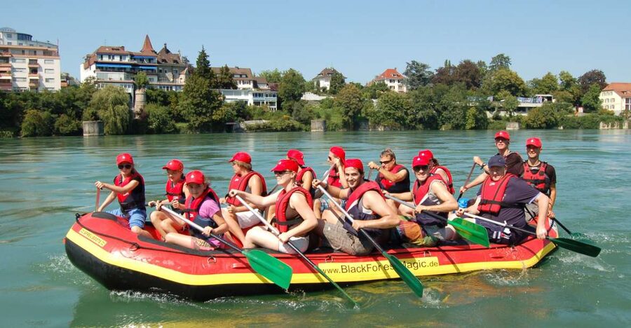 Freiburg and Basel: Rafting Tour on the River Rhine - What to pack for two hours on the water