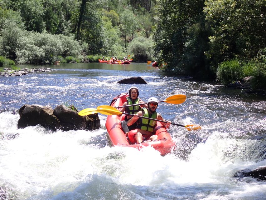 From Arouca: Cano-Rafting - Adventure Tour - Vau River Beach: swim, snacks, and optional jumps